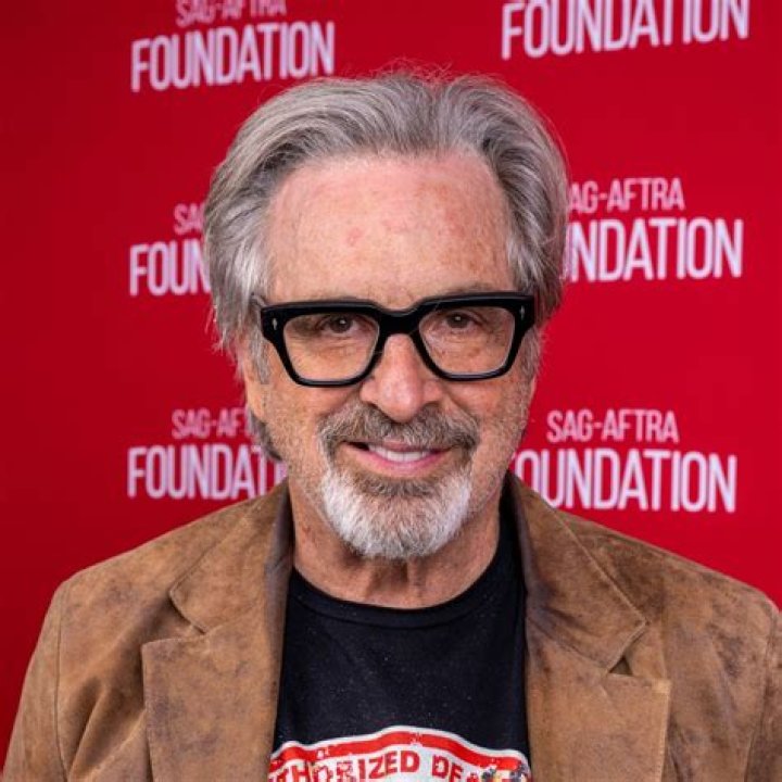 Robert Carradine | Bio, Age, Net Worth, Relationship, Career