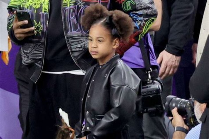 Rumi Carter