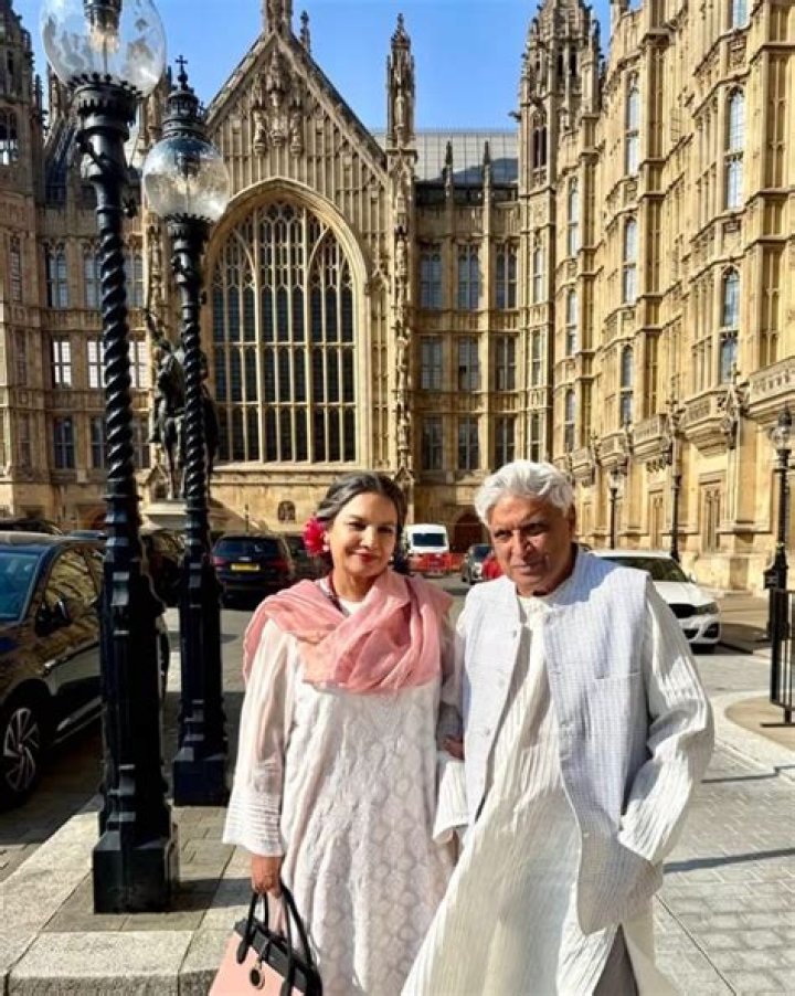 Shabana Azmi- Wiki, Husband, Net Worth, Career